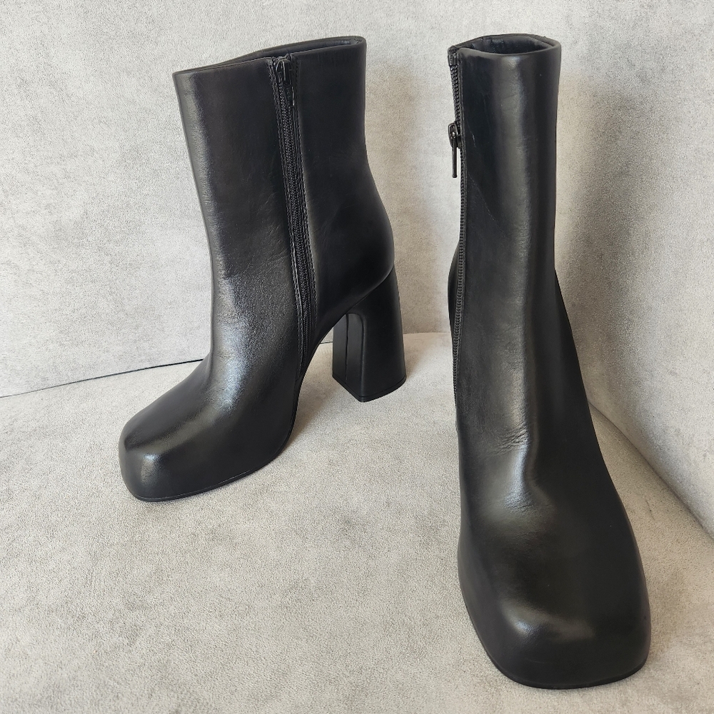 Steve Madden heeled booties 10 black leather Cami ankle chunky platform new $170